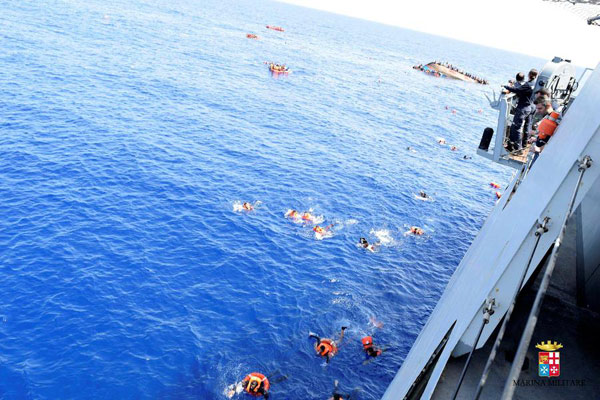 Hundreds rescued as packed vessel capsizes