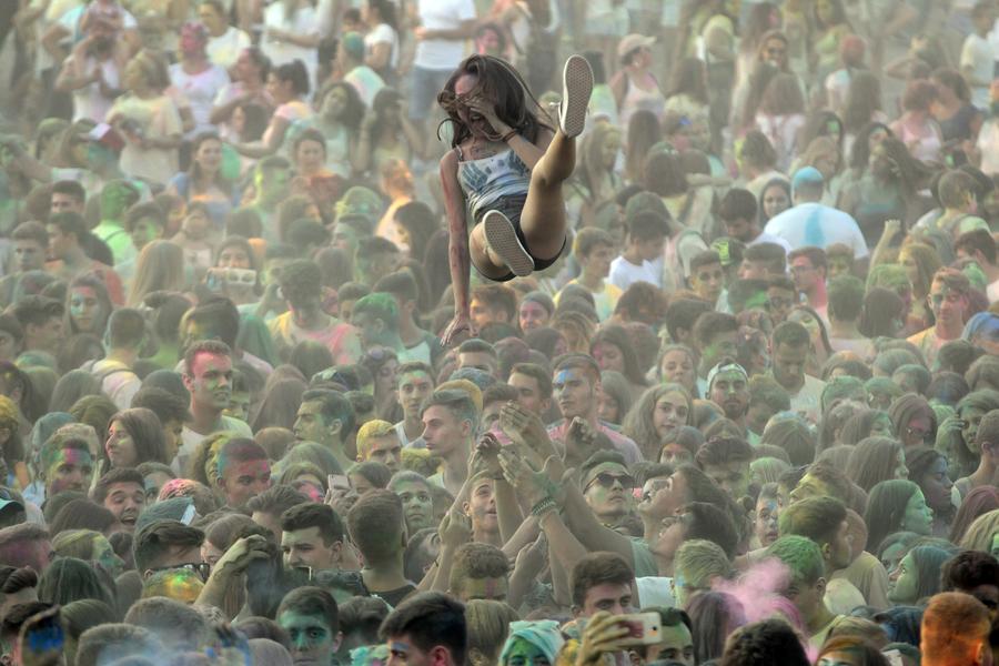 'Day of Colors' celebrated in Greece